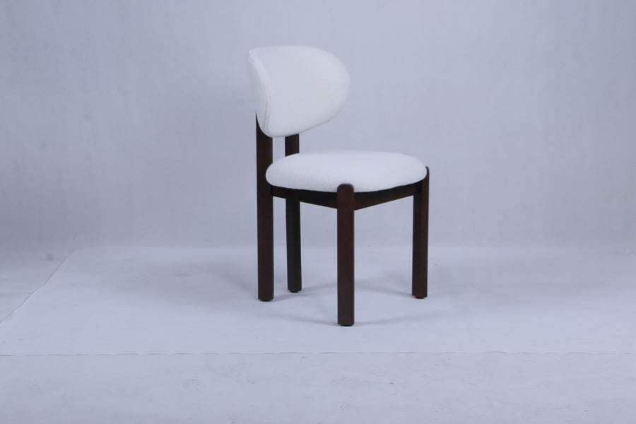 Dove Chair | Walnut Wood - OffWhite Teddy Fabric