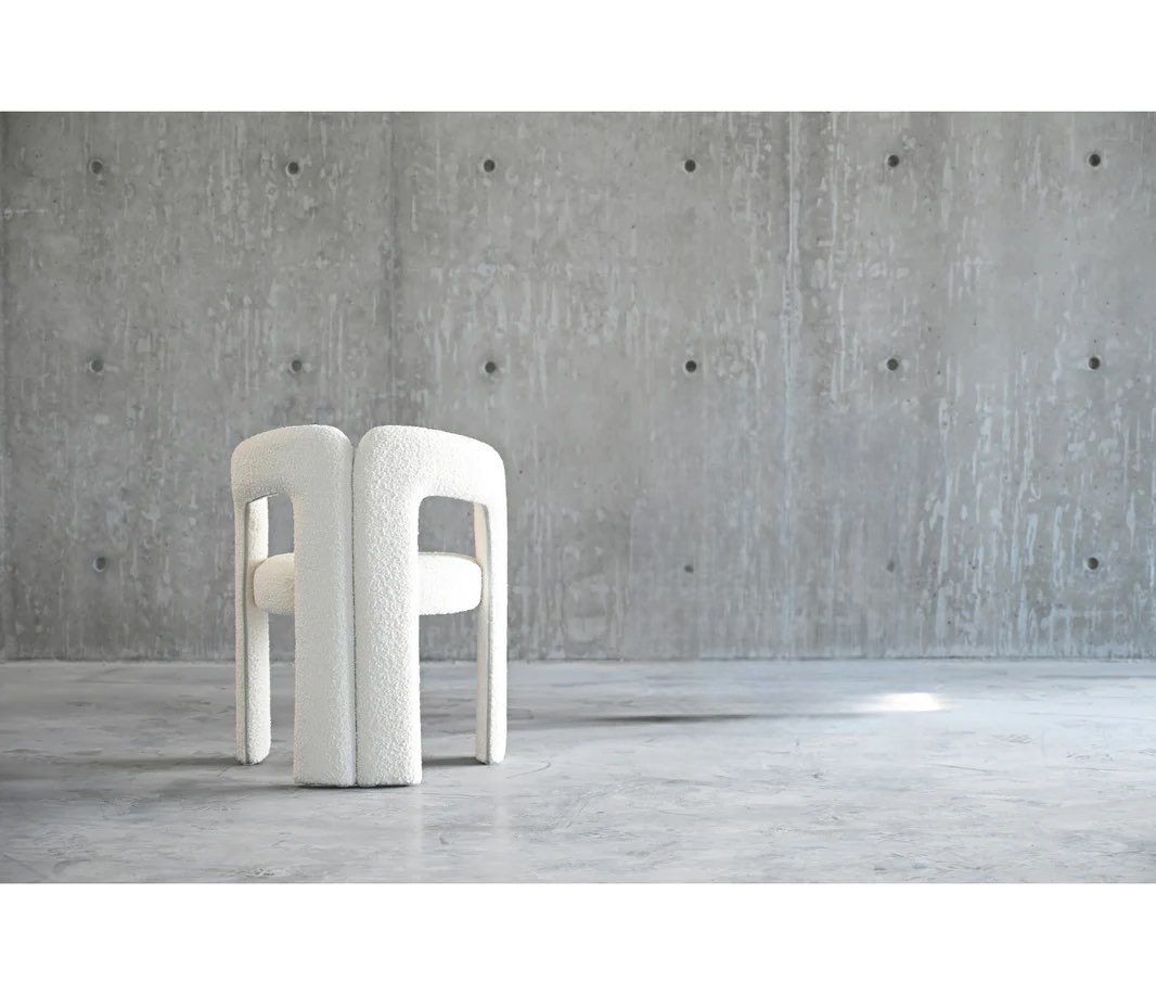 Avalon Chair | White Boucle Fabric