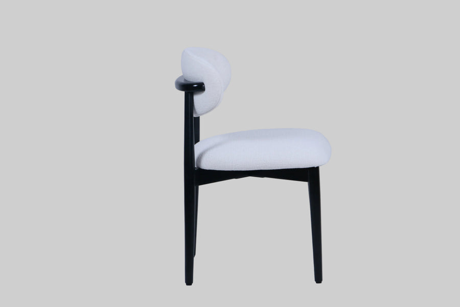 Magnus Chair | Black Wood - White Fabric