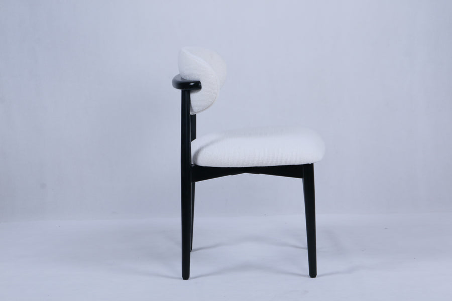 Magnus Chair | Black Wood - White Fabric