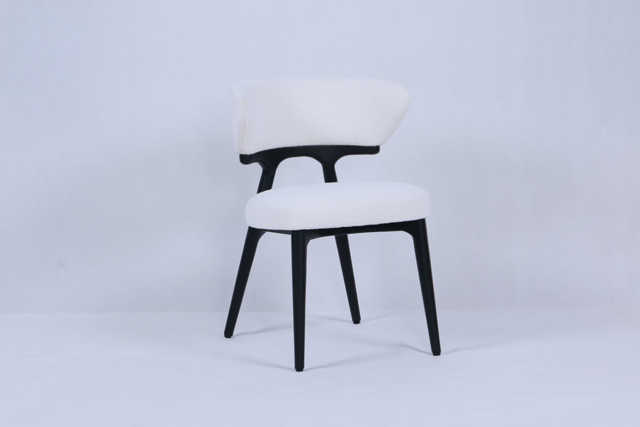 Nairobi Chair | Black Wood - White Fabric