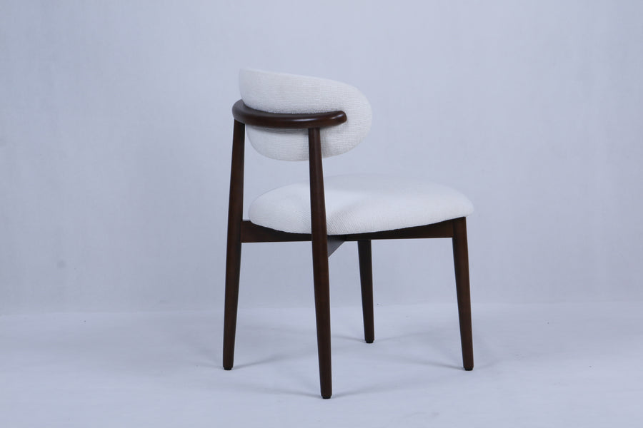 Magnus Chair | Walnut Wood - White Fabric