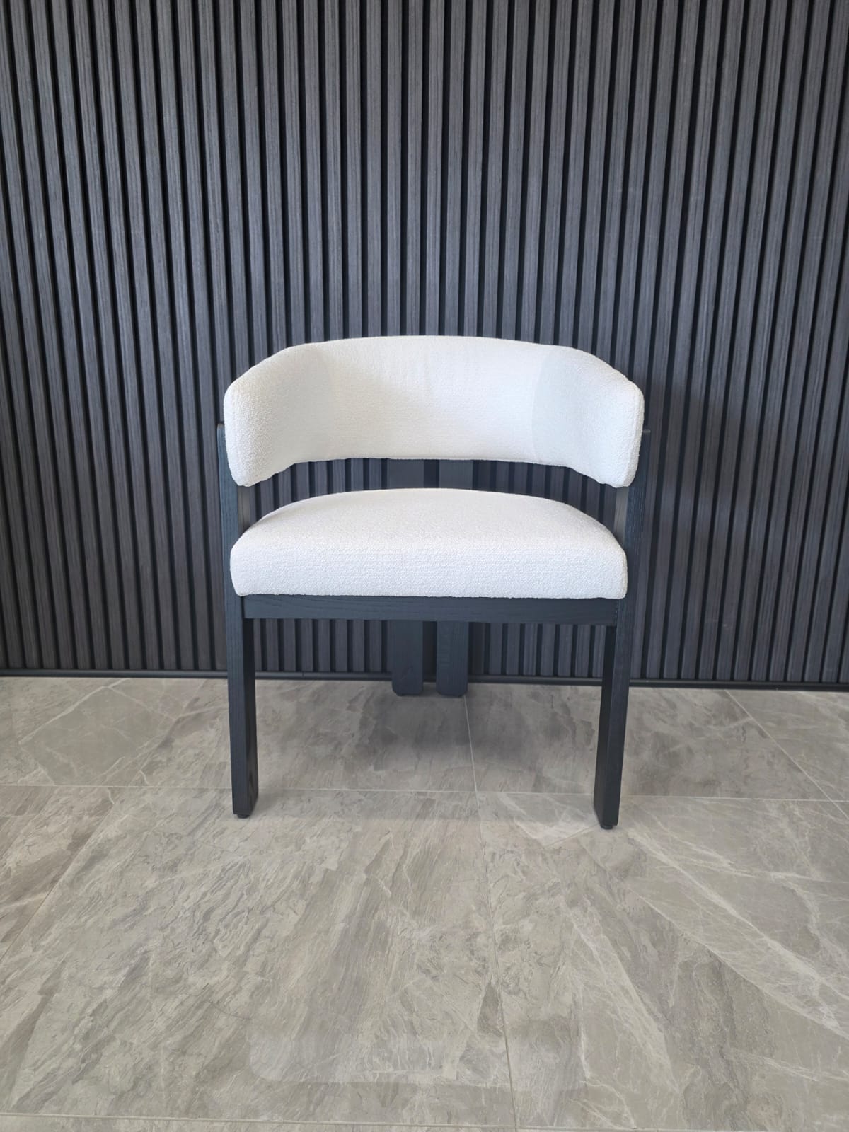 Tisorie Chair | White Boucle