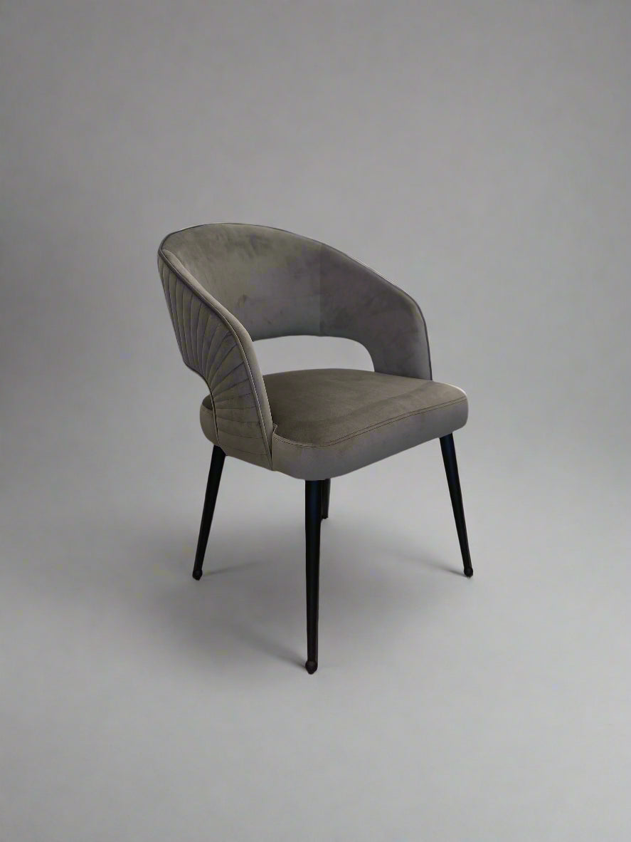 Bella Chair | Gray Velvet Black Legs