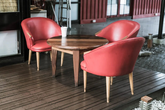 The Soft Touch of Elegance: 5 Reasons Velvet Dining Chairs Transform Your Space