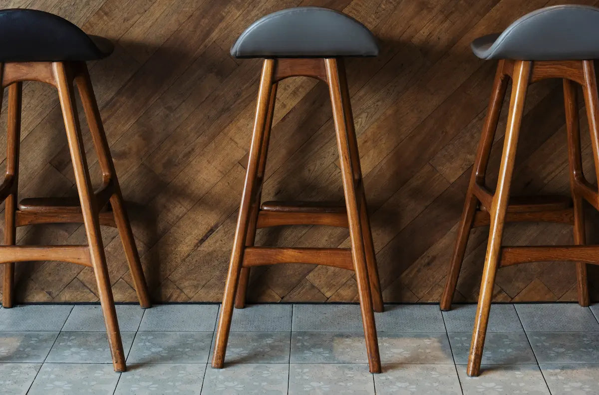 How to Choose Bar Stools That Provide Suitability & Aesthetic Appeal