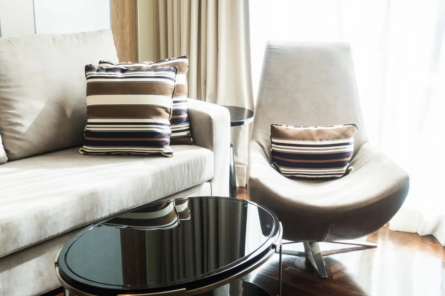 10 Must-Have Modern Luxury Furniture Pieces for a Sophisticated Home