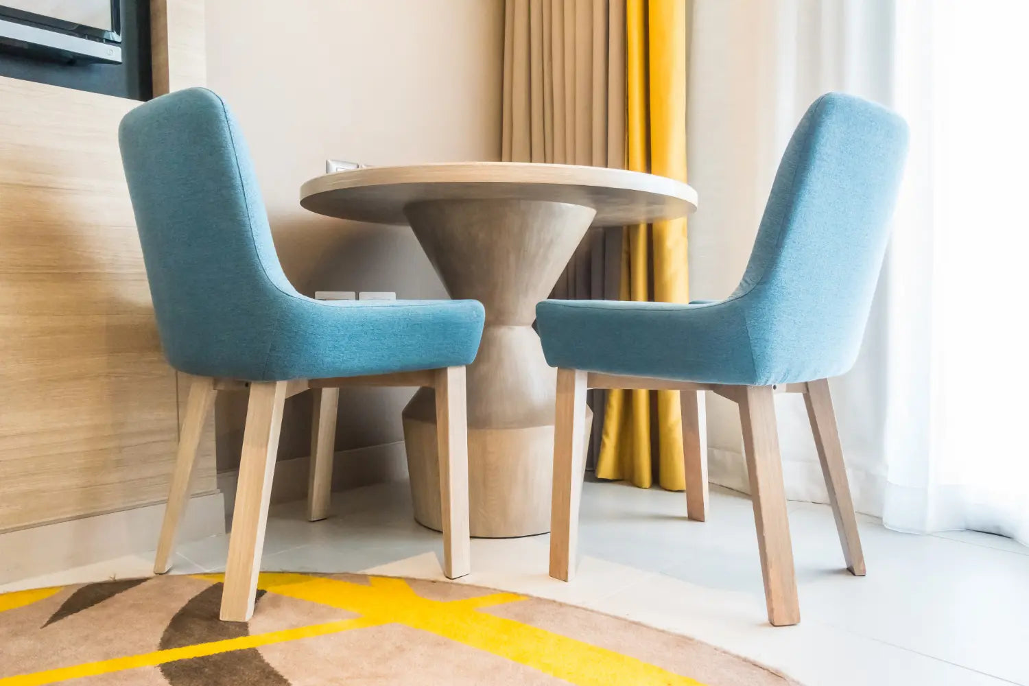 Most Stylish Velvet Dining Chairs for Every Home in 2025