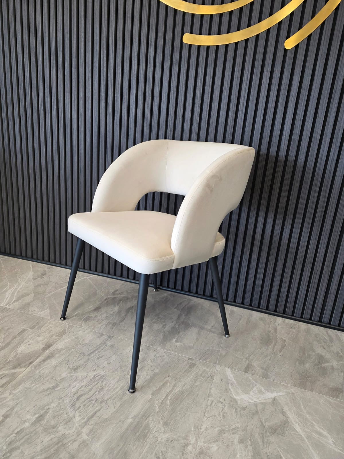 Nora Chair | Offwhite Velvet