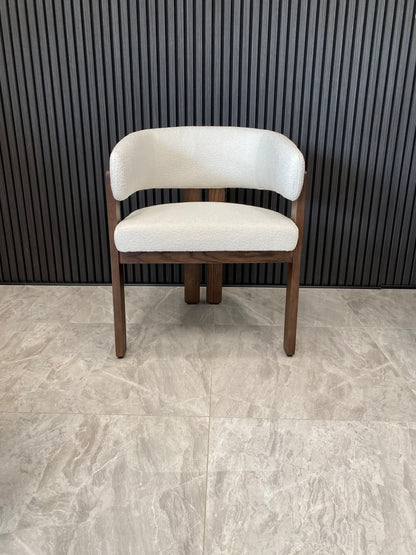 Tisorie Chair | Walnut - Boucle Fabric