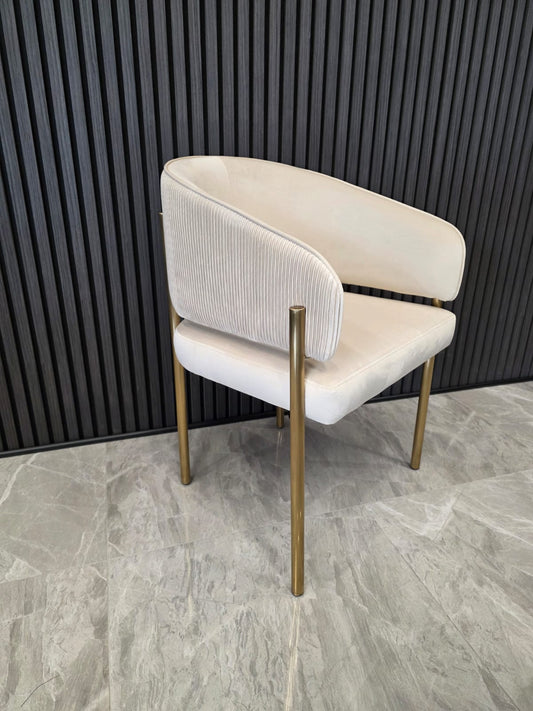 Tiffany Pleated Chair | Offwhite Velvet