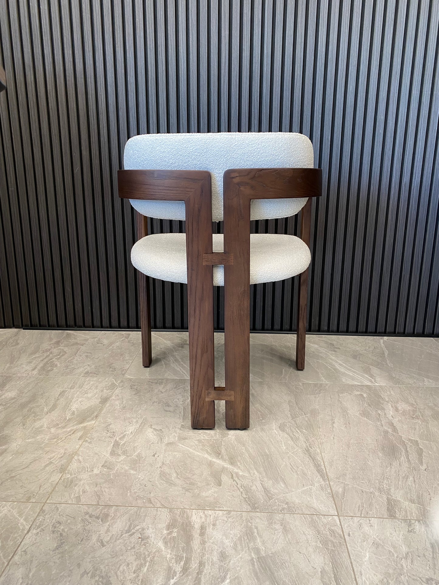 Ebony Chair | Walnut - Boucle Fabric