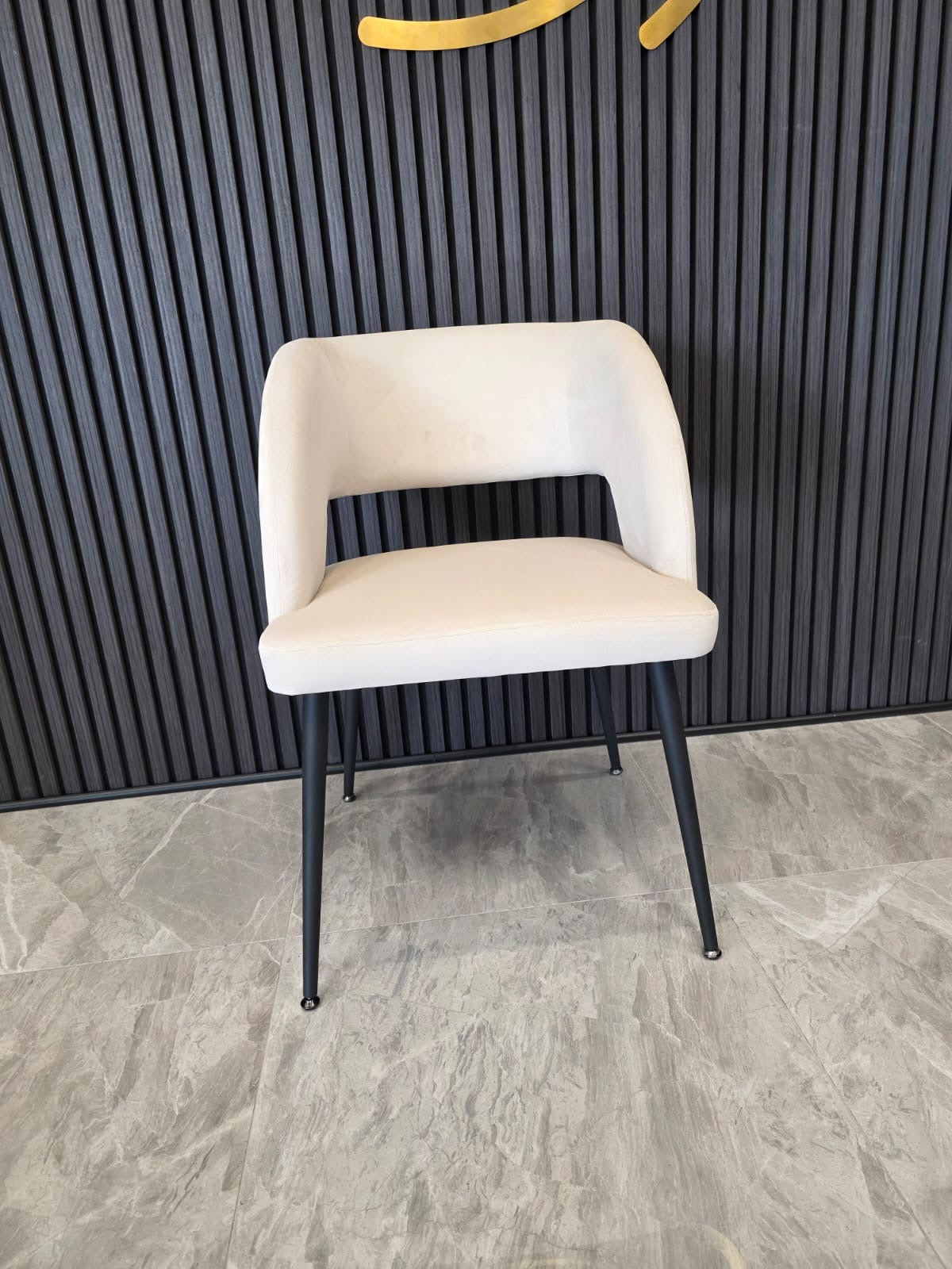 Nora Chair | Offwhite Velvet