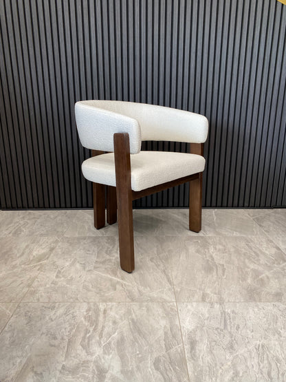 Tisorie Chair | Walnut - Boucle Fabric