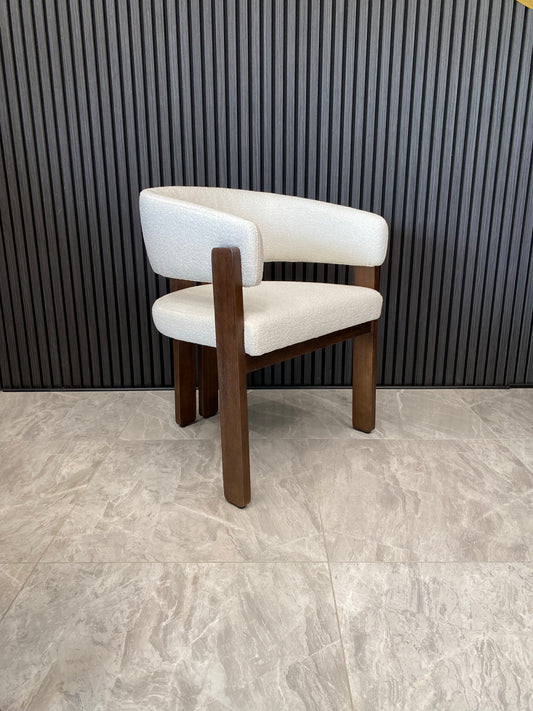 Tisorie Chair | Walnut - Boucle Fabric