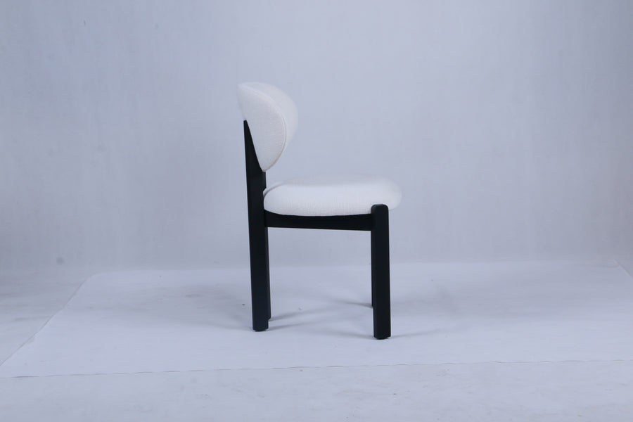 Dove Chair | Black Wood - Offwhite Teddy Fabric