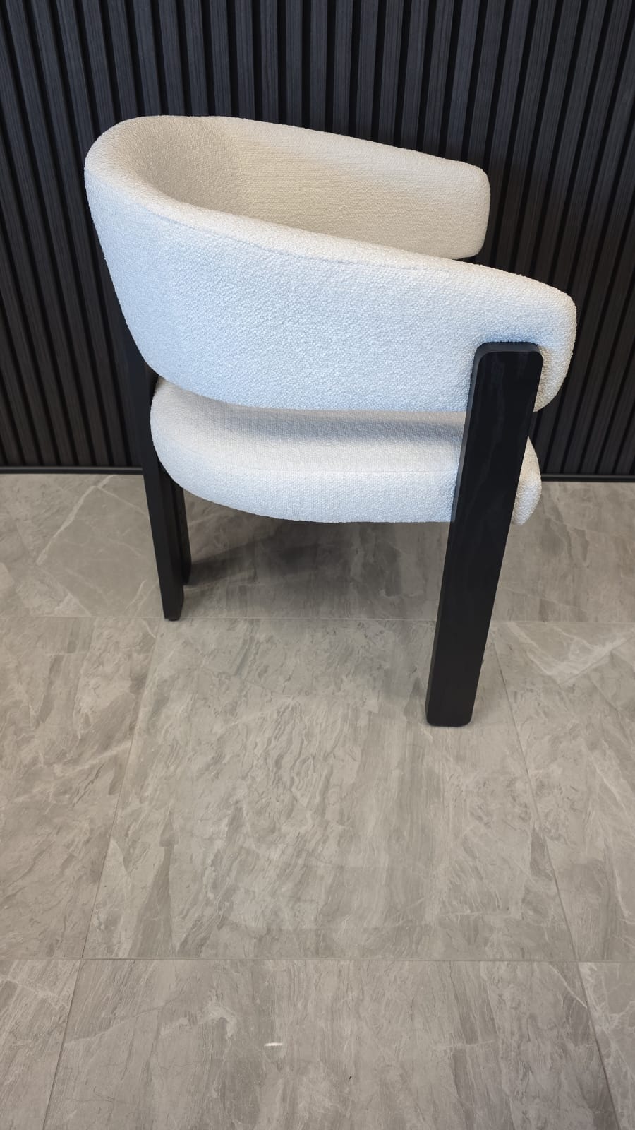 Tisorie Chair | White Boucle